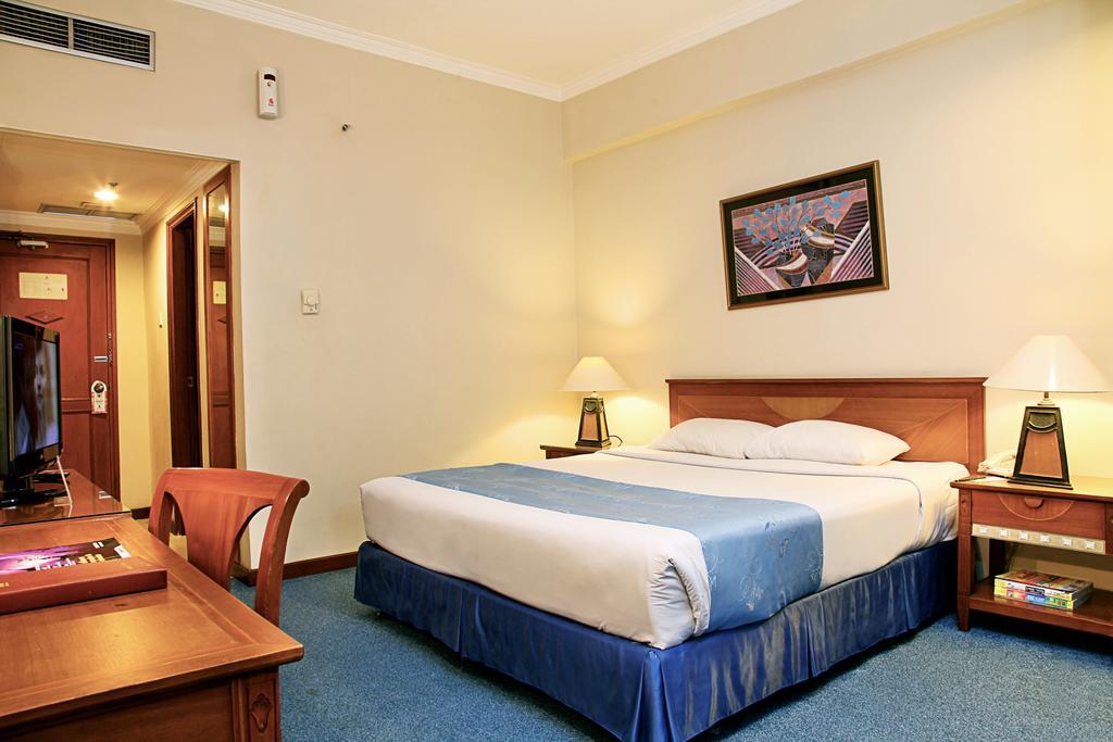 Hotel Bintang Wisata Mandiri Jakarta Exterior photo