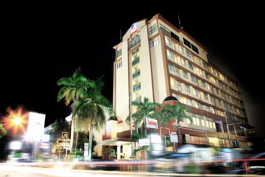 Hotel Bintang Wisata Mandiri Jakarta Exterior photo