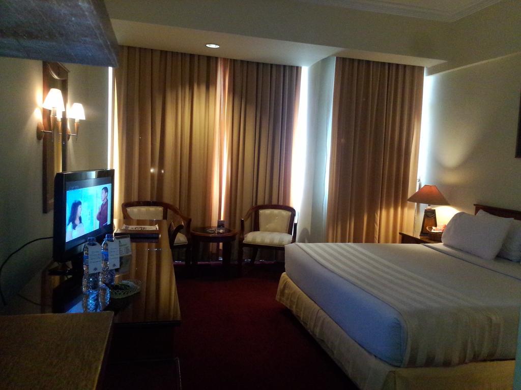 Hotel Bintang Wisata Mandiri Jakarta Exterior photo
